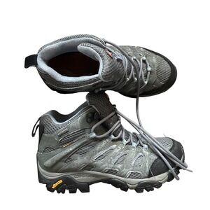 Merrell Women's Moab 2 Mid Hiking Boots, Granite, 6.5 US - GENTLY USED